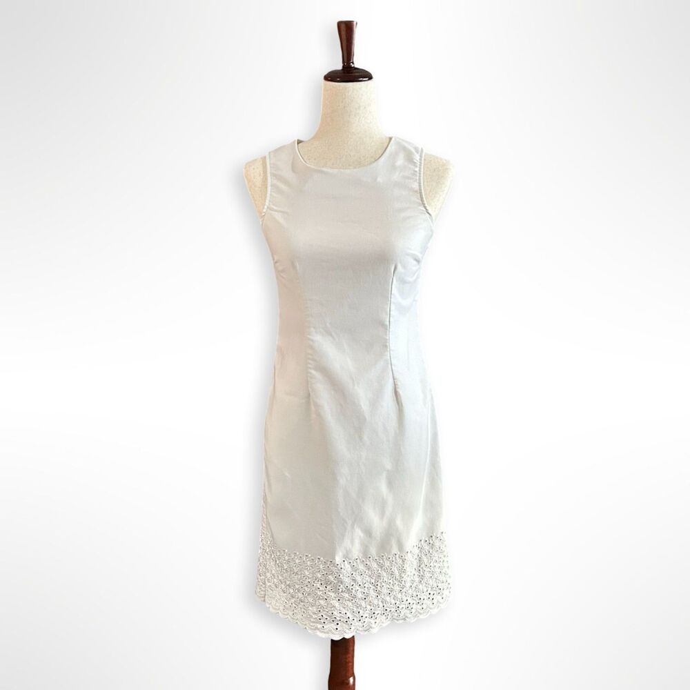 90s California Concepts White Eyelet Hem Sheath Dress, S, Clean Simple